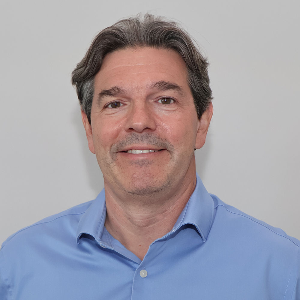 Patrick Hall | Socio Líder de Energy, Resources & Industrials